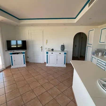 Apartment Comfort E Panorama Mozzafiato A Golfo Aranci